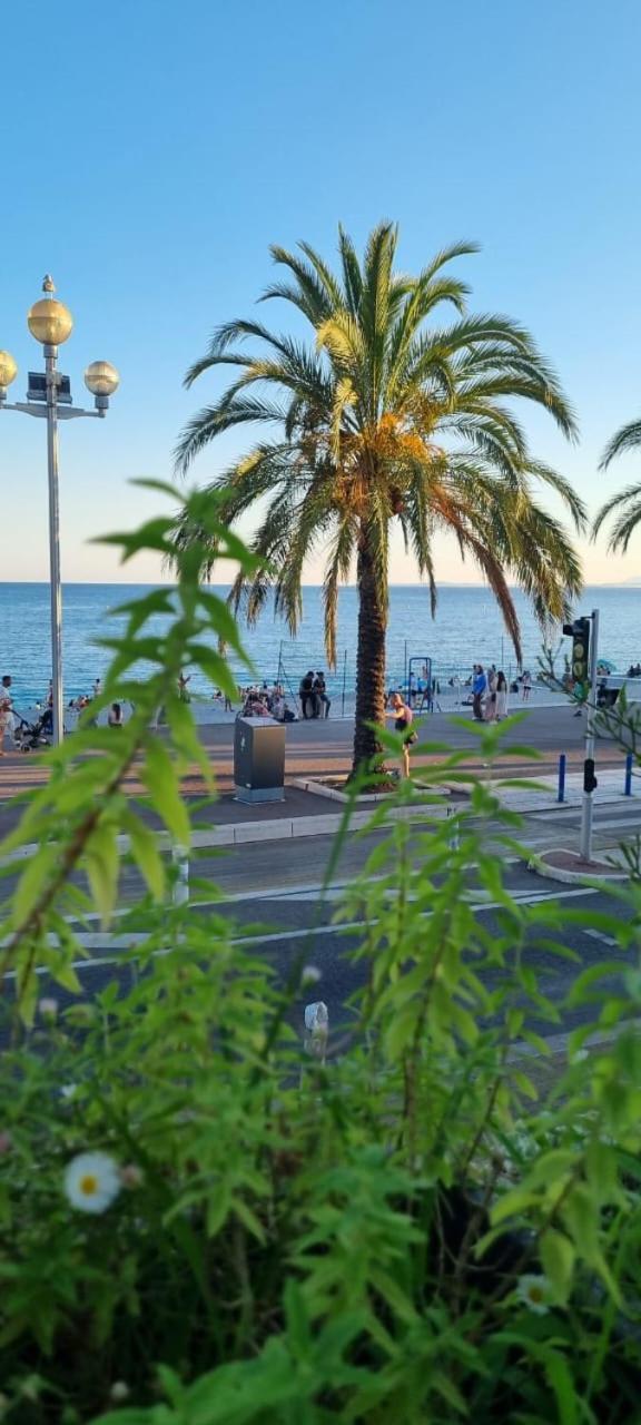 Heart Of Vieux Nice Beach & Saleya Εξωτερικό φωτογραφία